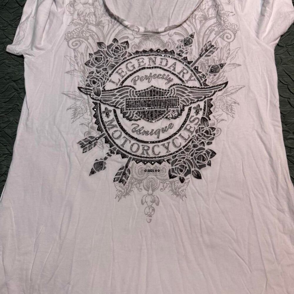 Harley-davidson Women's White and Pink T-shirt